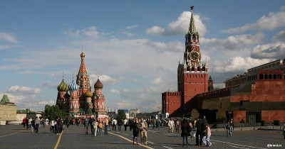 Православные патриоты требуют вернуть Богу власть в России. Тогда и демография наладится 
